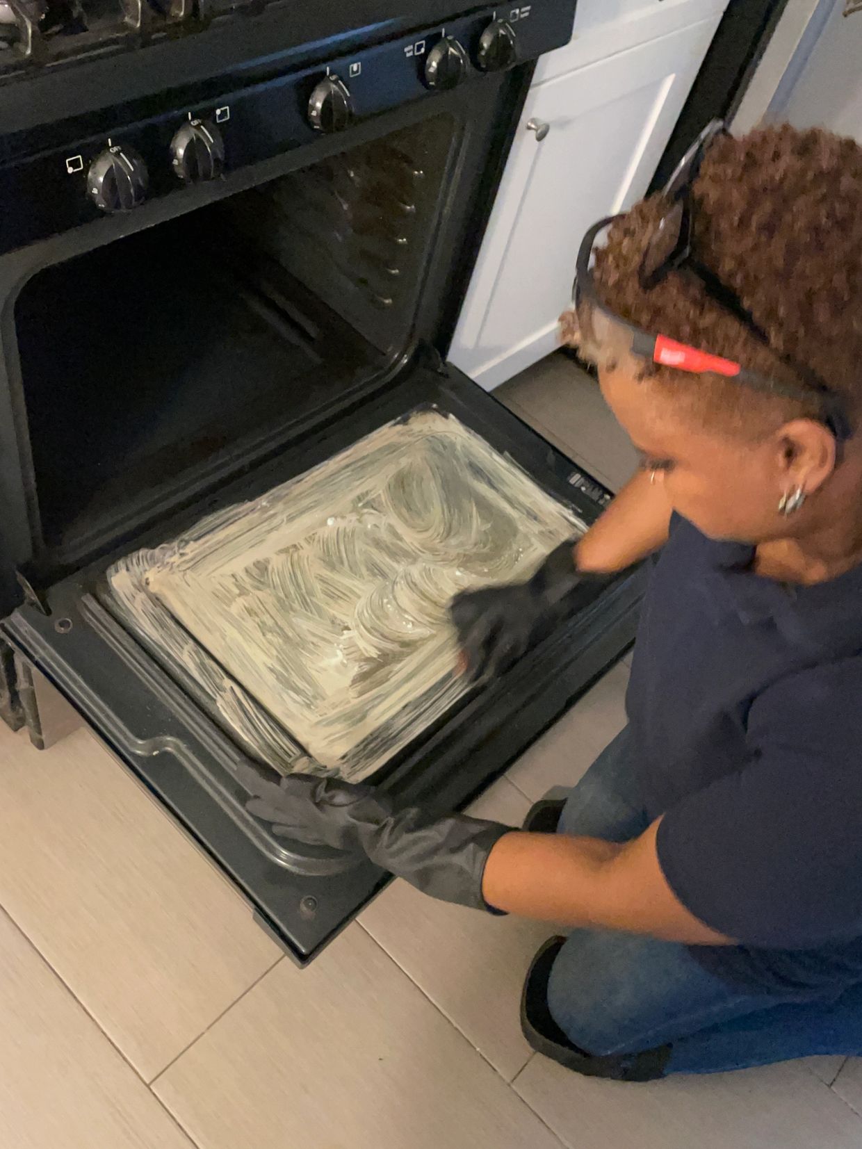 Our founder/owner is performing an Oven deep cleaning. 