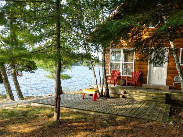 Ontario cottage on the water 
