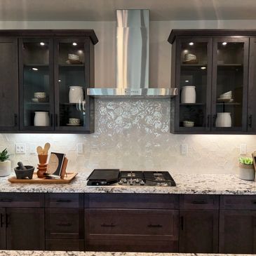 Kitchen remodel with quartz counter tops and mocha color