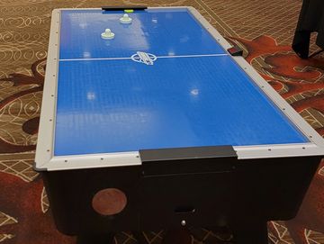 Leader for Air Hockey Table Rentals in IL IN IA WI MI MN OH KT TN MO OK
