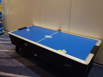 Air Hockey Rental – Naperville, Plainfield, Schaumburg, Des Plaines - The  Fun Ones