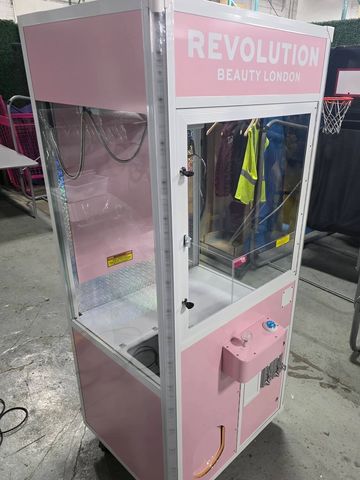 Custom Claw Machines for sale or rent or lease in NYC, Chicago, Miami, Los Angeles, Houston