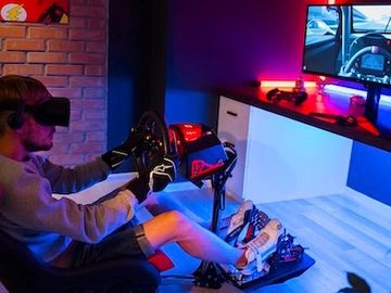 Virtual Reality VR Racing Steering Wheel and Pedals for rent - Chicago, IL