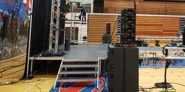 Rent Staging and Stage Accessories in Chicago, IL
