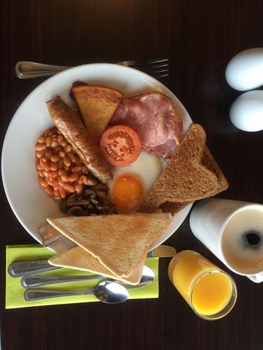 Stotfield Hotel. Lossiemouth, Moray, Scotland
Hotel
Bed & Breakfast
Accommodation
Food
Breakfast