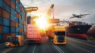 Multimodal freight transport with containers, truck, ship, plane.