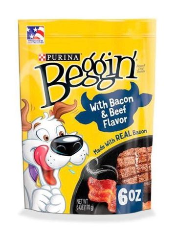 Purina Beggin' dog treats with bacon and beef flavor in a yellow package.