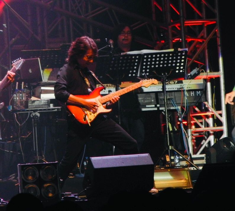 Meet Ritchie Ritchie Wong Guitar Lesson Hong Kong Guitar Lesson