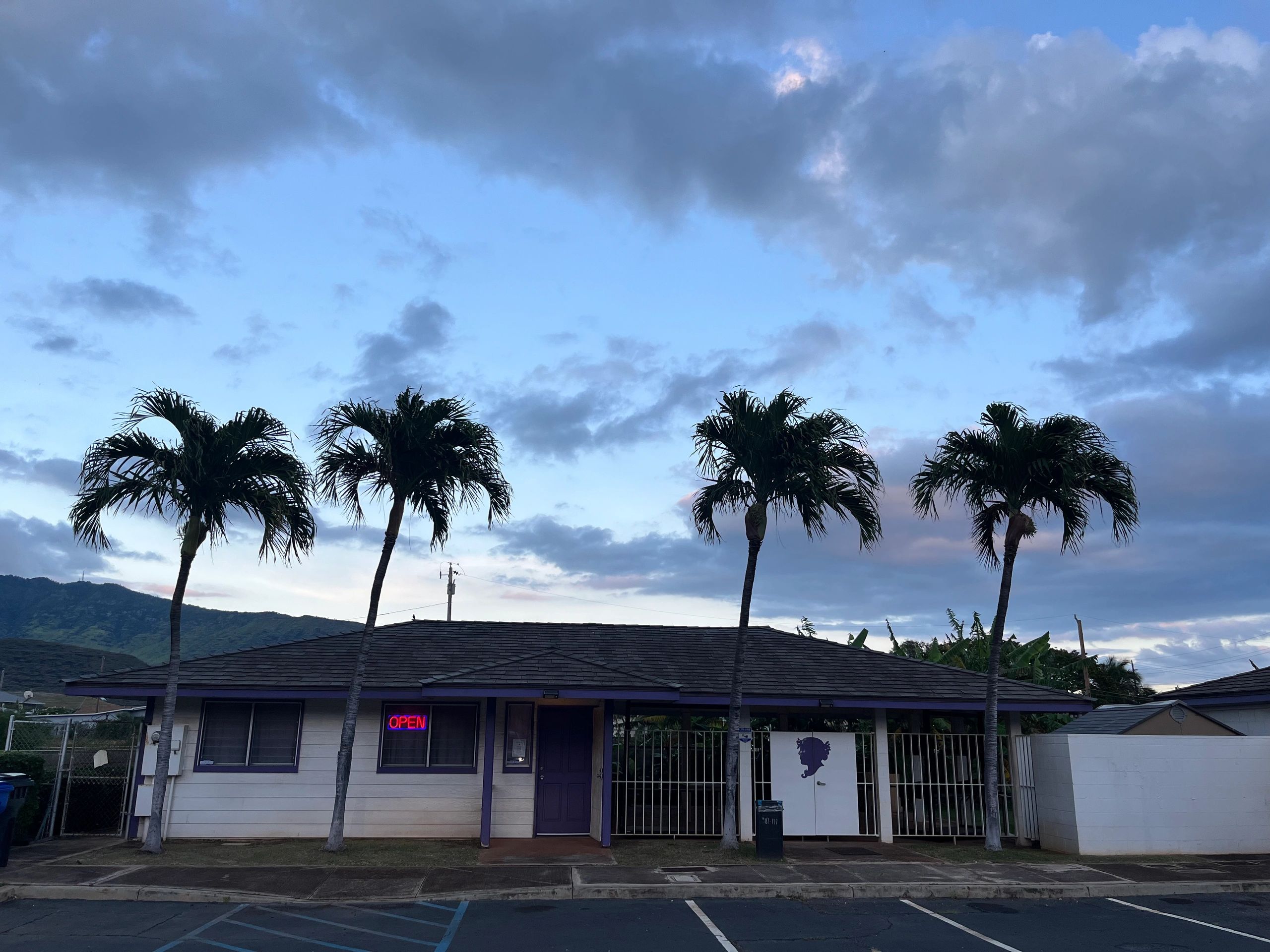 Princess Kahanu Estates Association