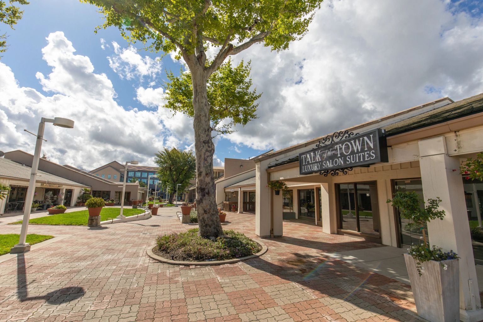 Talk Of The Town Salon Suites