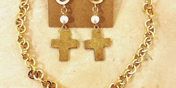 Cross pendant