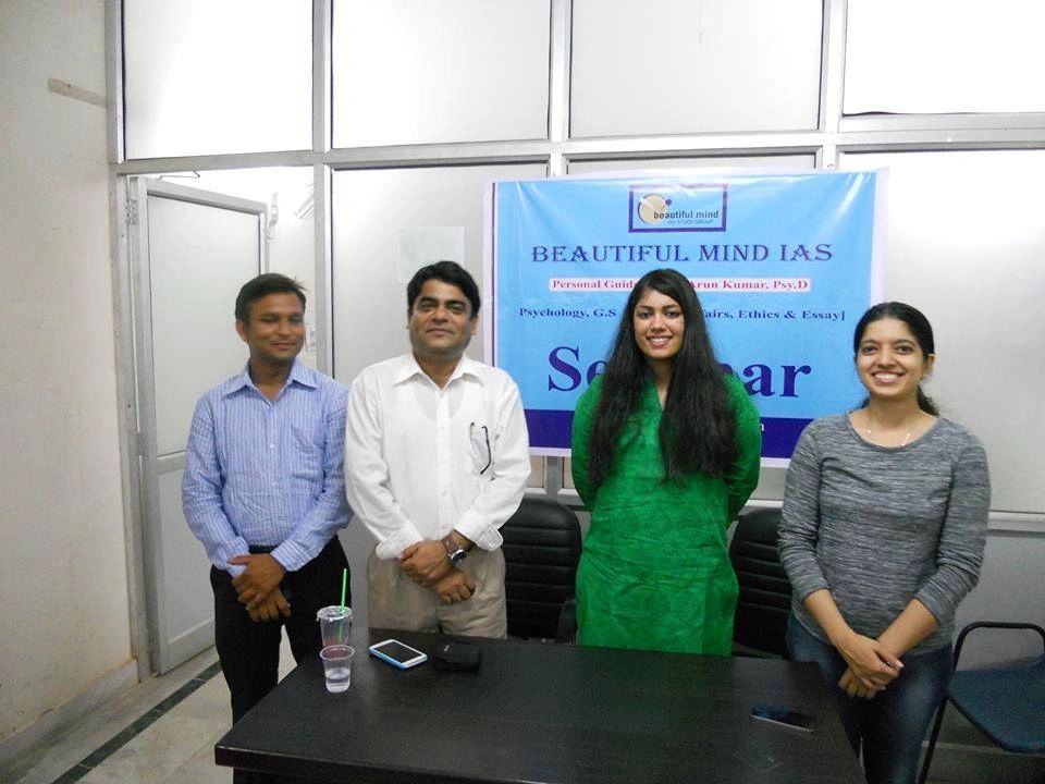 Arun Kumar gave coaching and interview guidance to these selaccted students. Bansal, Chaitra, Medha 