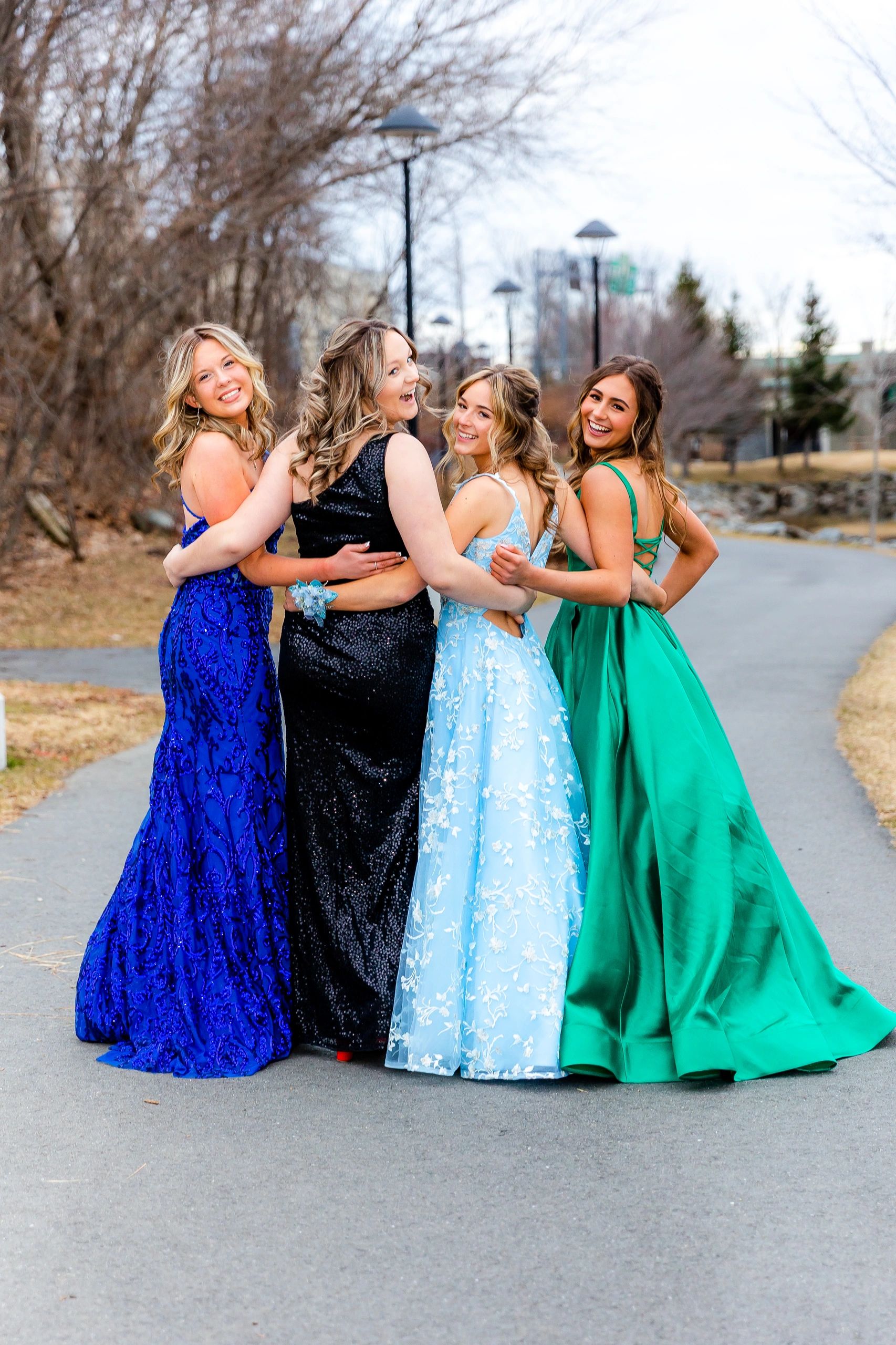 5 Tips on Taking Awesome Prom Photos for Teens and Parents
