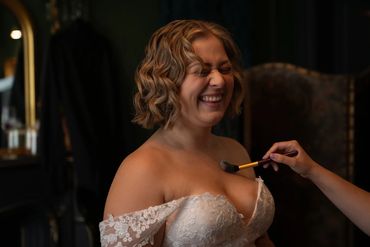 curly hair bride