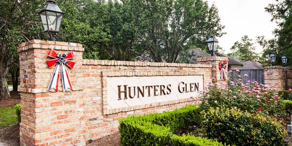Hunter's Glen front entrance sign off of Highway 59