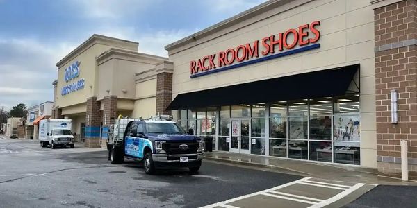 commercial-pressure-washing-near-me
