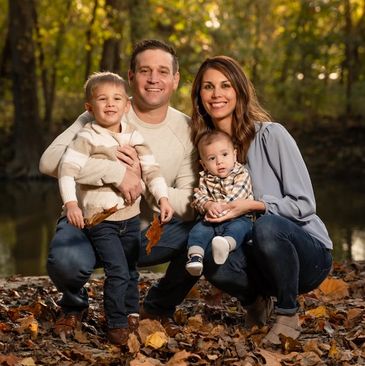 Jeff Anderson with his wife and two children