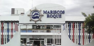 Restaurante Familiar, área Para Niños - Mariscos Roque