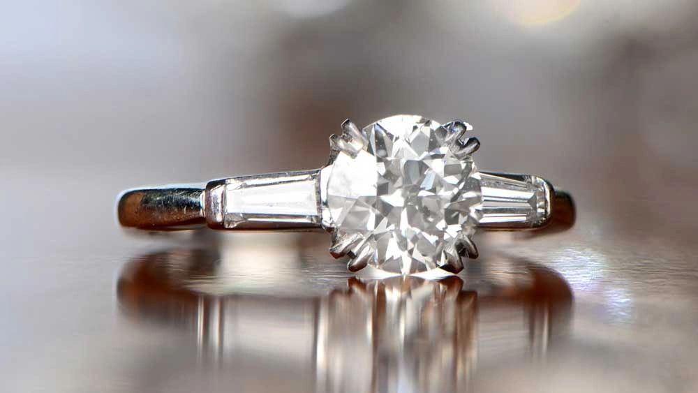 Diamond Distributors Fine Jewelry