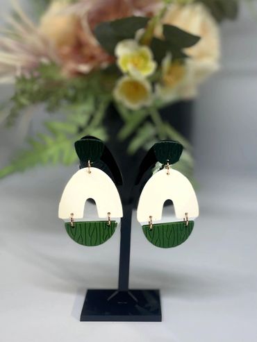 Green white semicircular dangle earrings