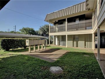 Austin Apartments, Allendale, Central Austin Apartments, UT campus Apartments, Hyde Park Apartments