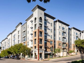 Austin Apartments, Apartments near UT campus, Student Apartments in Austin, UT  shuttle Apartments 