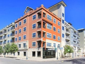 Austin Apartments, Apartments near UT campus, Student Apartments in Austin, UT  shuttle Apartments 