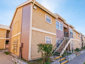 North Central Austin Apartments, North Austin Apartments, Austin Apartments, Austin Texas Apartments