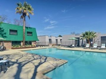 Southeast Austin Apartments, Austin Apartments, Apartments on UT Shuttle, UT Shuttle Apartments