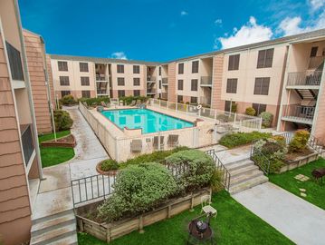 North Central Austin Apartments, North Austin Apartments, Austin Apartments, Austin Texas Apartments