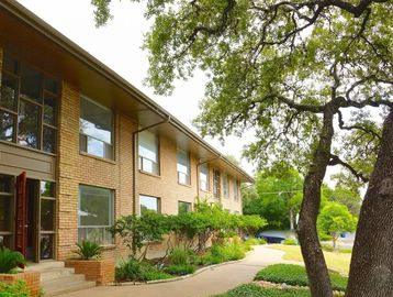 Austin Apartments, Downtown Austin Apartments, Austin Highrise Apartments, Luxury Austin Apartments