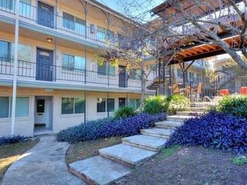 South Central Austin Apartments, Apartments in South Central Austin, Austin Apartments, 78704, ATX