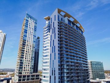 Austin Apartments, Downtown Austin Apartments, Austin Highrise Apartments, Luxury Austin Apartments