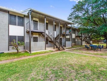 Northwest Austin Apartments, Apartments Near Apple Austin, Austin Apartments, North Austin Apartment