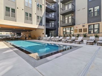 Central Austin Apartments, Hyde Park Apartments, UT Campus Apartments, Austin Apartments
