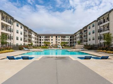 Senior Living in Cedar Park Texas, Cedar Park Senior Housing, Cedar Park Senior living