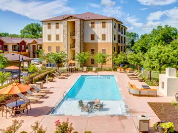 Austin Apartments, Allendale, Central Austin Apartments, UT campus Apartments, Hyde Park Apartments