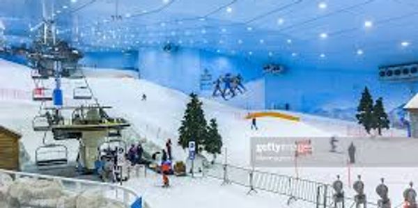 ski dubai UAE, family trips snow, penguins, games, emirates mall, snowboard 