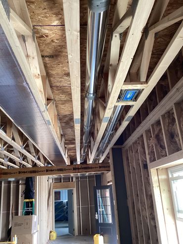 Installation of supply ducts in a new barndominium