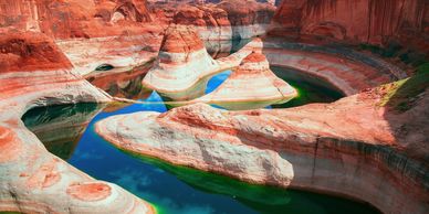 This rugged and remote region, where bold plateaus and multi-hued cliffs run for distances that defy