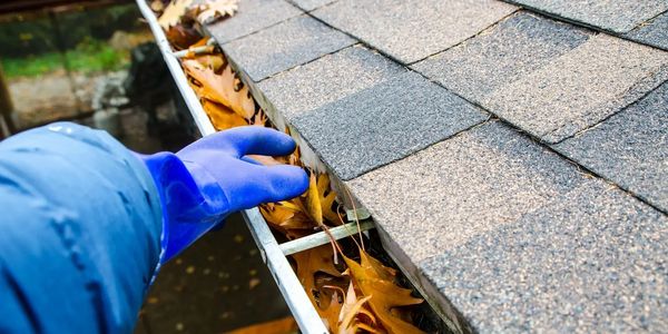 Gutter Cleaning & Repair in Bristol CT