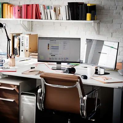 Desk Of CEO 