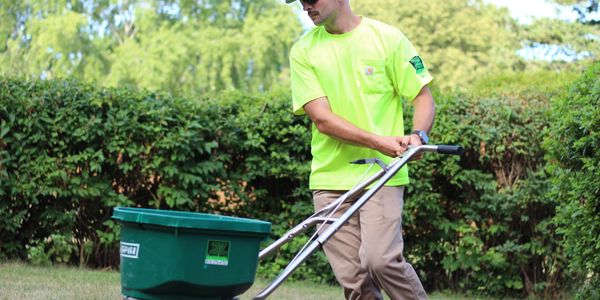 Residential Fertilizer Minooka