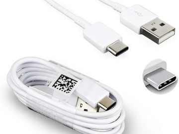 Koppla mobiltelefon till dator USB-c. Laddkabel till mobil. Överför filer från telefon till dator