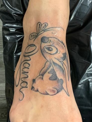 Trigger Jo Austin Texas black and grey tattoo, fine line tattoo, stitch ohana tattoo