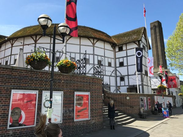 The Shakespeare globe theatre