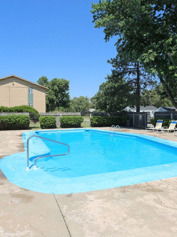 Eagle Trace Apartments in Wichita, Kansas