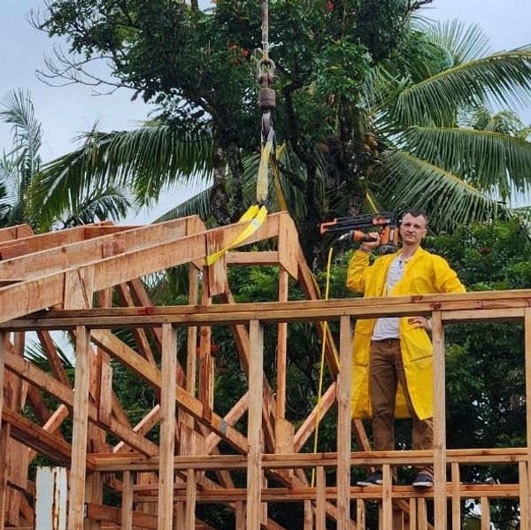 RePete Construction provides Big Island homeowners in Hilo and Keaau with professional kitchen renovation, tile, bathroom renovation, and home repair services.