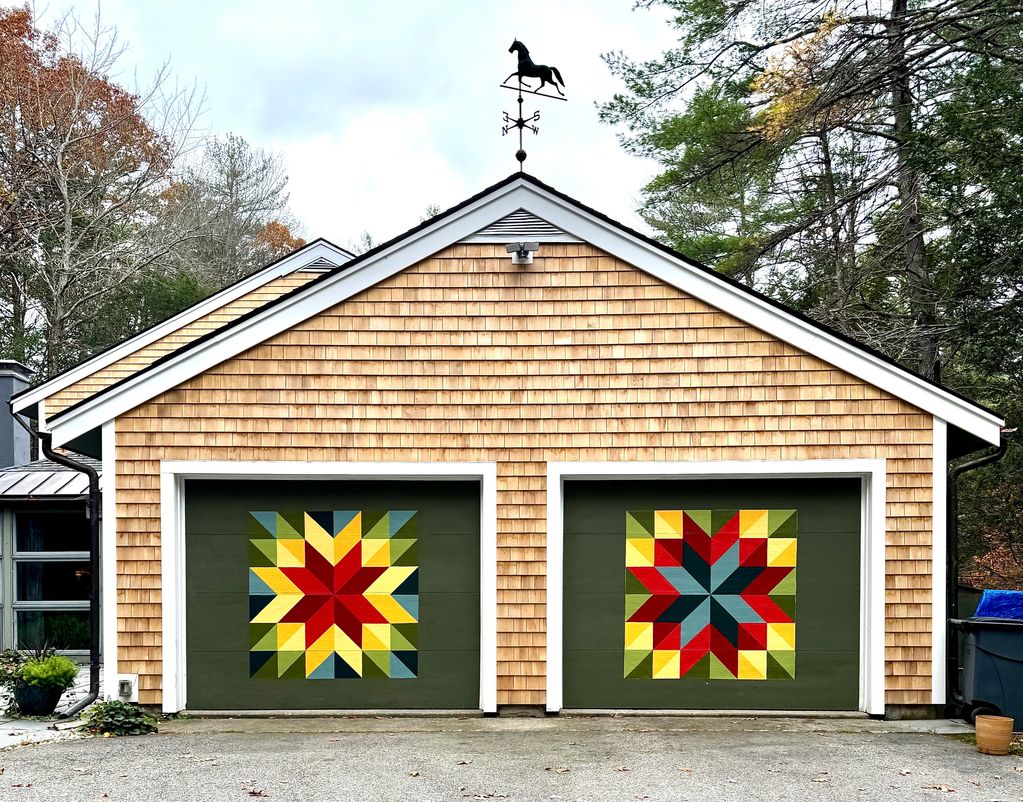 Barn Quilts by Julie Ogilvie