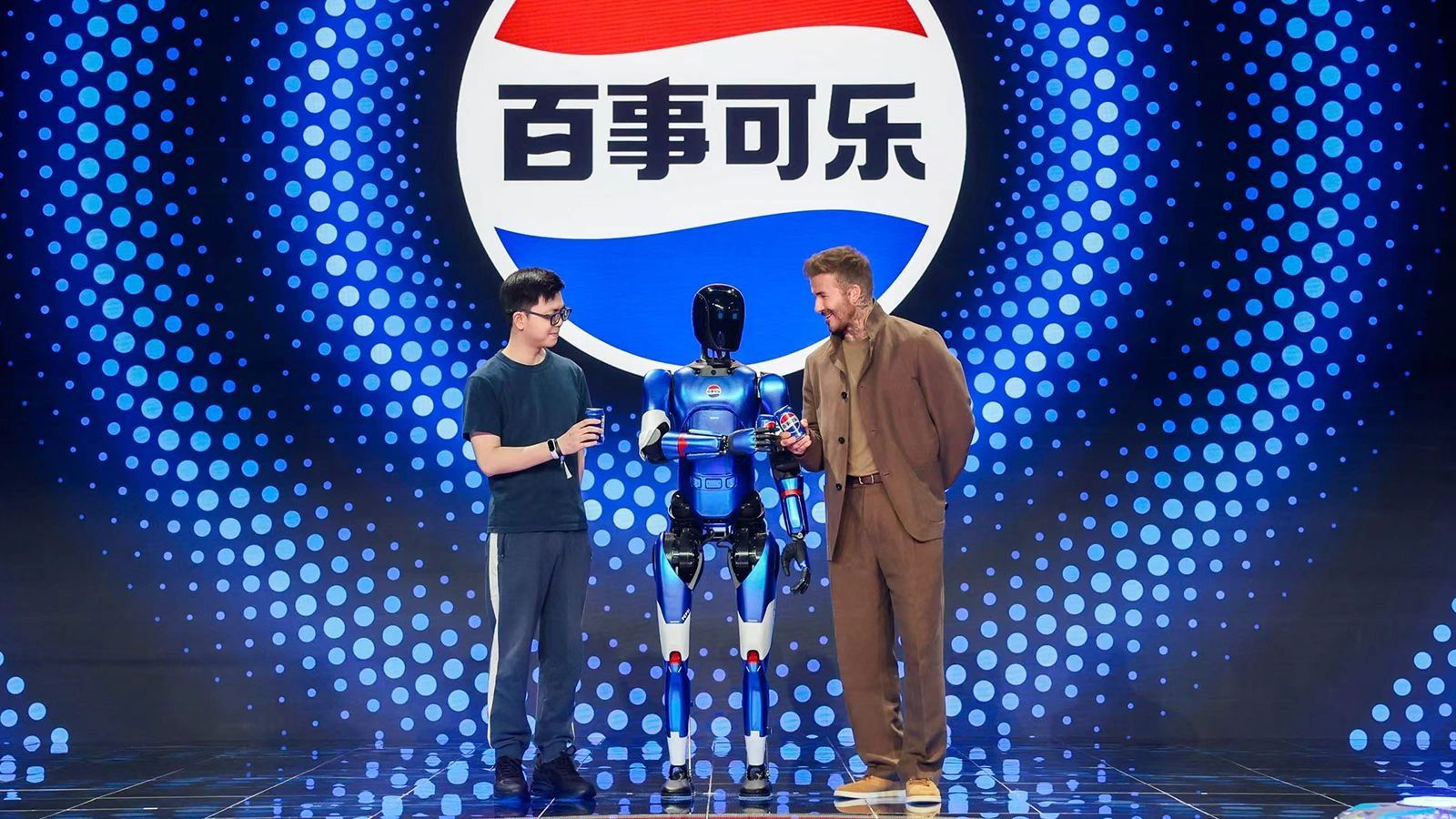 Pepsi Unveils FIZZ BOT in Partnership with AgiBot